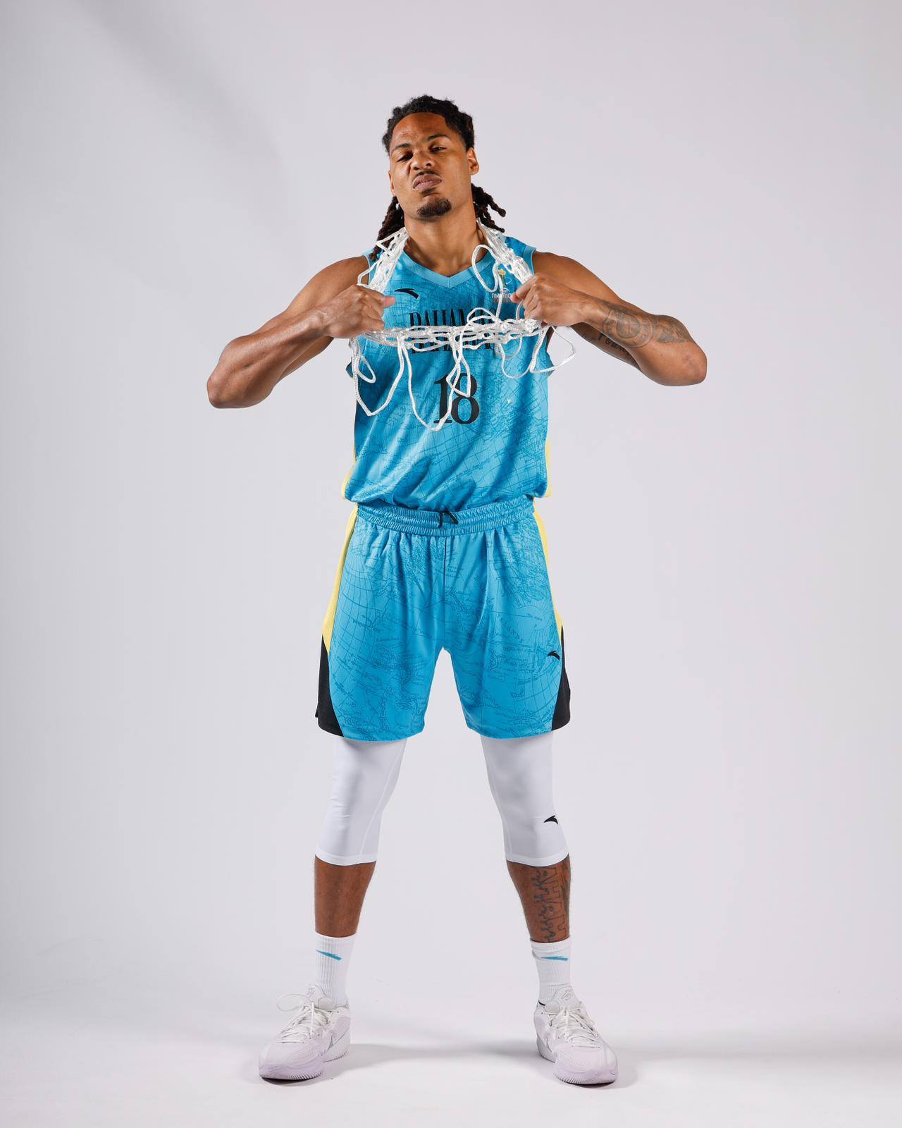 Lathaniel Bastian sous les couleurs du Bahamas lors de la coupe d'Amérique